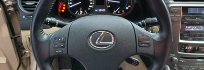 LEXUS IS 220D 4P