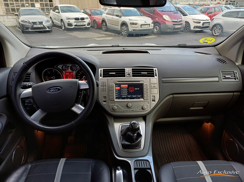 FORD KUGA 2.0 TDCI TITANIUM 140 CV 4X2