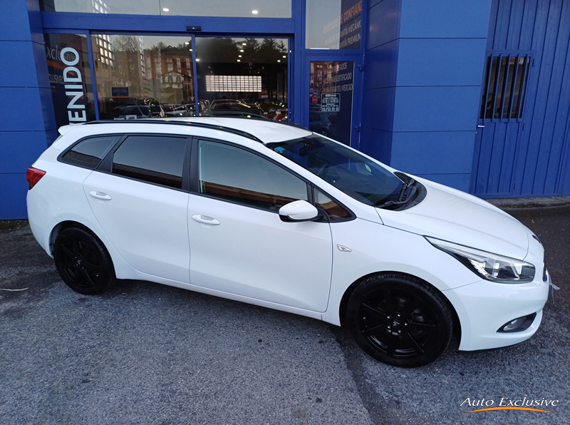 KIA CEED SPORTSWAGON 1.6 CRDI VGT CONCEPT 5P