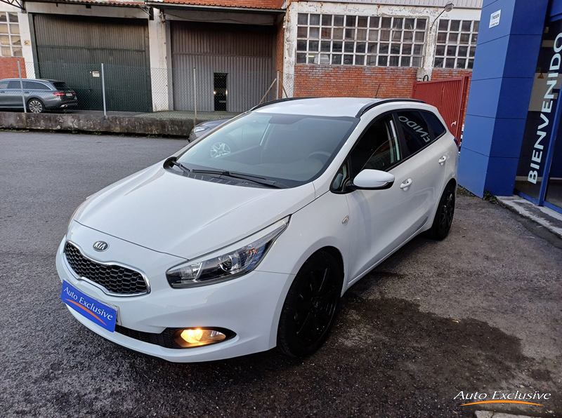 KIA CEED SPORTSWAGON 1.6 CRDI VGT CONCEPT 5P