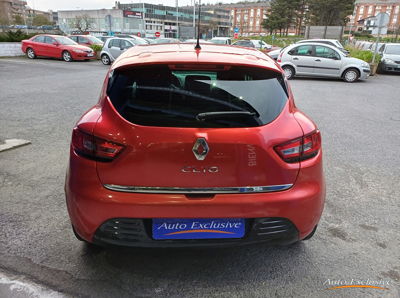 RENAULT CLIO TCE LIMITED 90 CV 5P