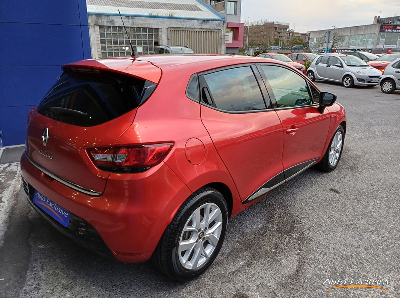 RENAULT CLIO TCE LIMITED 90 CV 5P