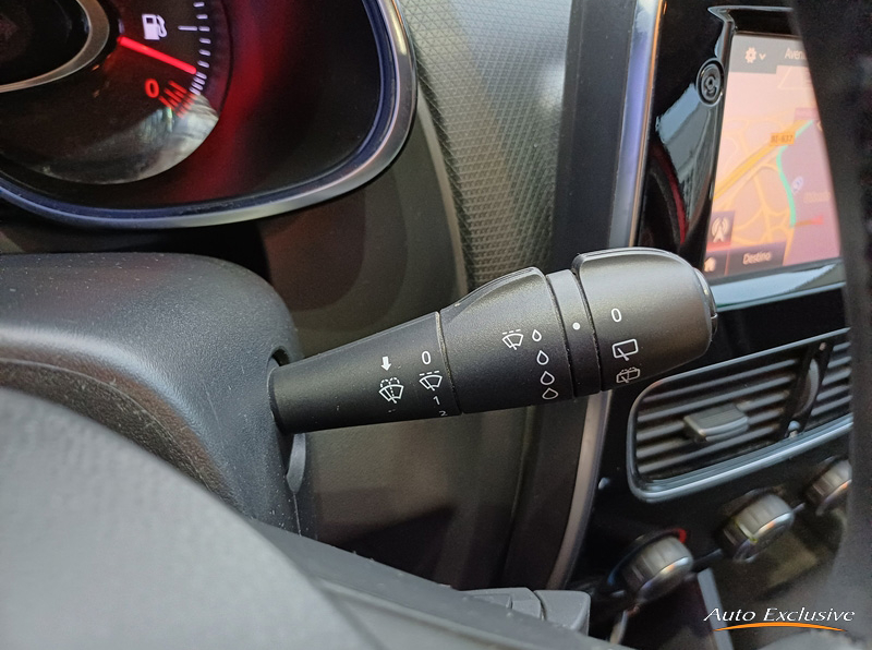 RENAULT CLIO TCE LIMITED 90 CV 5P