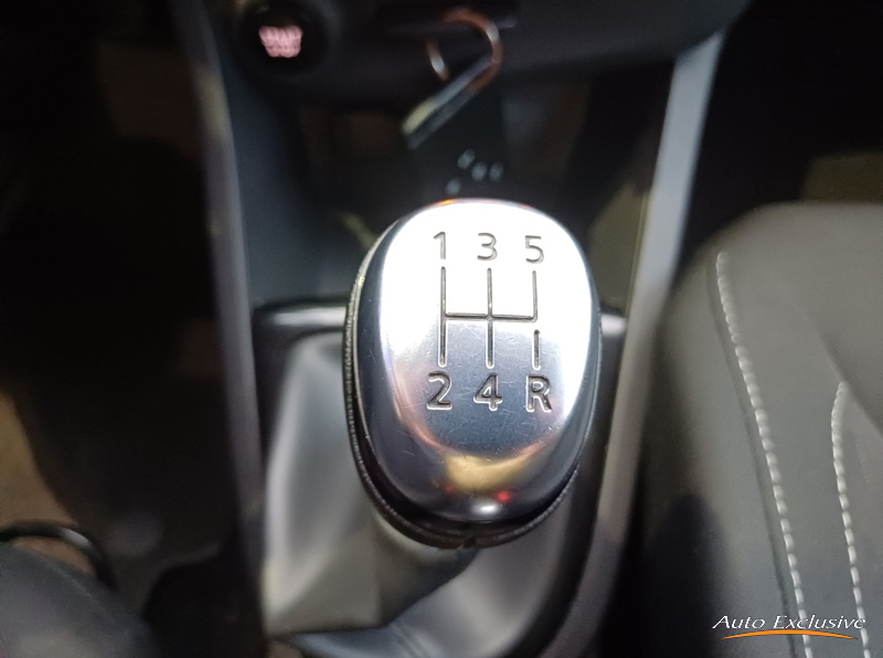 RENAULT CLIO TCE LIMITED 90 CV 5P