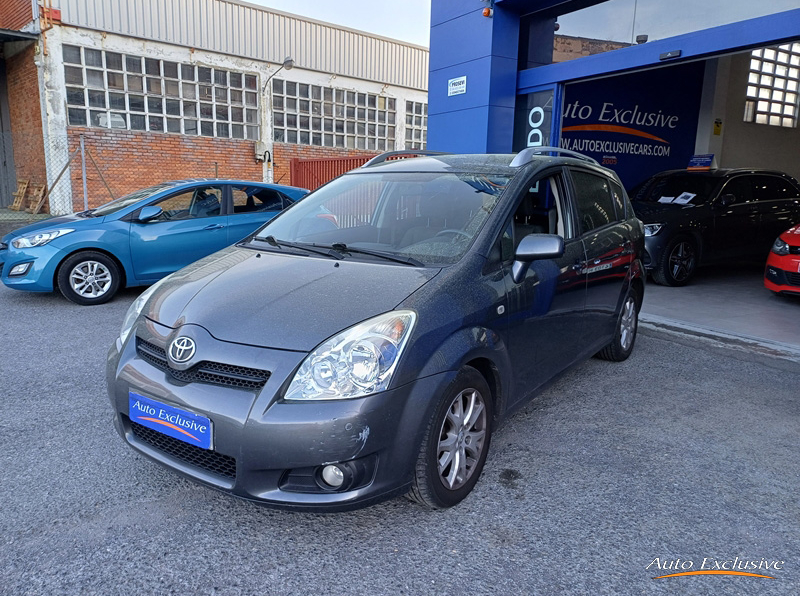 TOYOTA COROLLA VERSO 2.2 DCAT 136 CV 7 PLAZAS