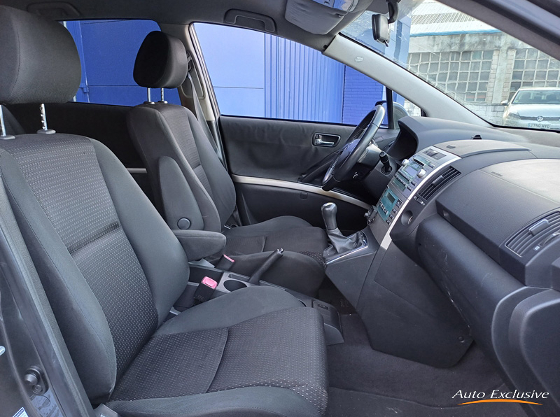 TOYOTA COROLLA VERSO 2.2 DCAT 136 CV 7 PLAZAS