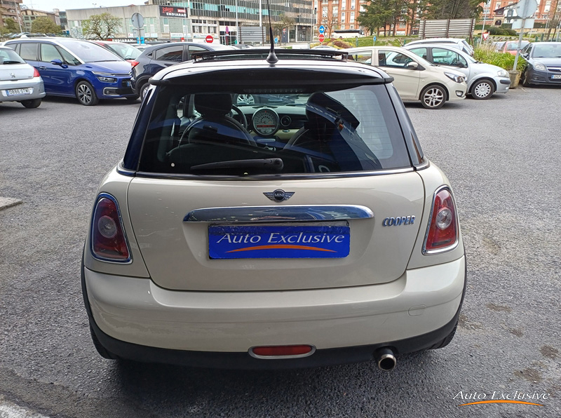 MINI COOPER 1.6