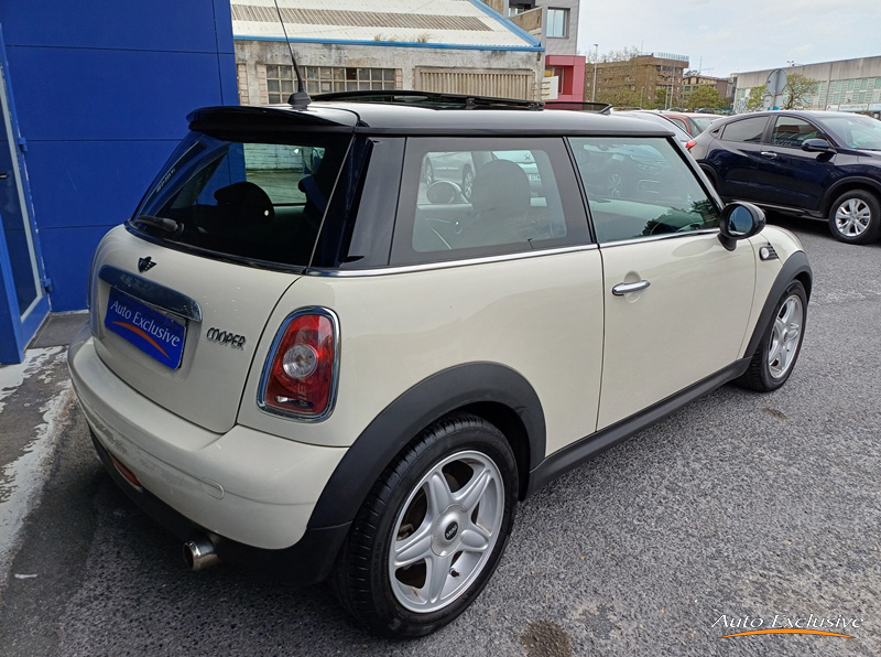 MINI COOPER 1.6