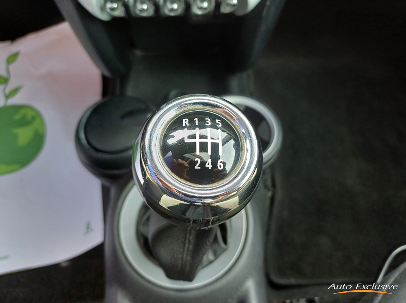 MINI COOPER 1.6