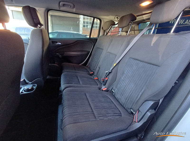 OPEL ZAFIRA TOURER 1.4T 120 CV EXPRESSION 7 PLAZAS