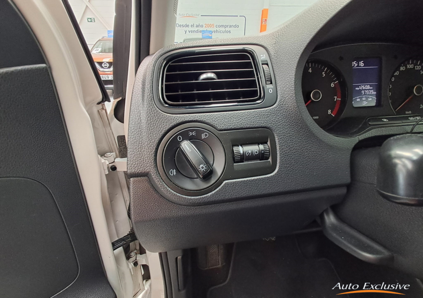 VOLKSWAGEN POLO 1.2 ADVANCE BLUEMOTION TECHNOLOGY