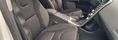VOLVO XC60 2.0 D3 MOMENTUM AUTO