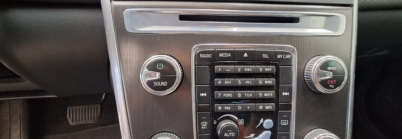 VOLVO XC60 2.0 D3 MOMENTUM AUTO