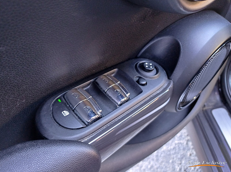MINI MINI ONE D 5 PUERTAS