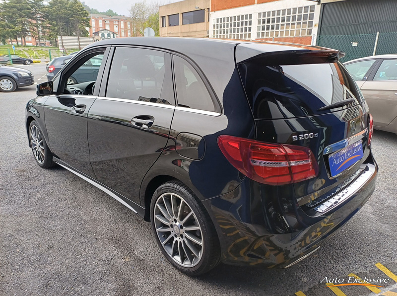 MERCEDES CLASE B 200 D AMG LINE