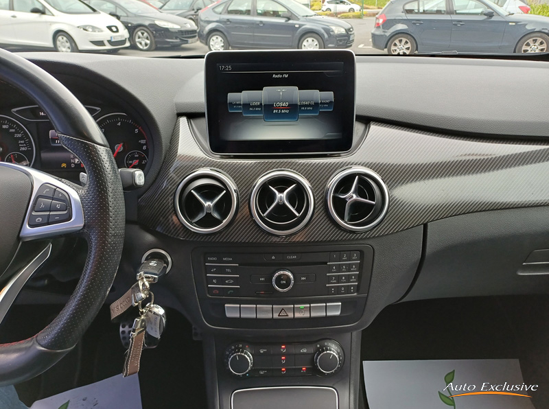 MERCEDES CLASE B 200 D AMG LINE