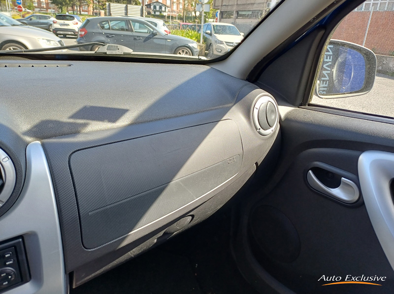 DACIA SANDERO LAUREATE 1.2 16V E5