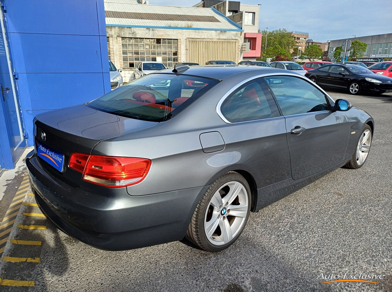 BMW SERIE 3 320D E92
