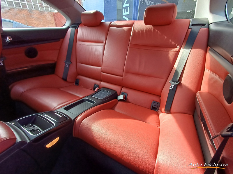 BMW SERIE 3 320D E92