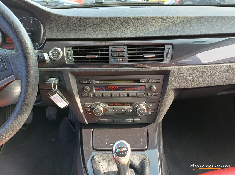 BMW SERIE 3 320D E92
