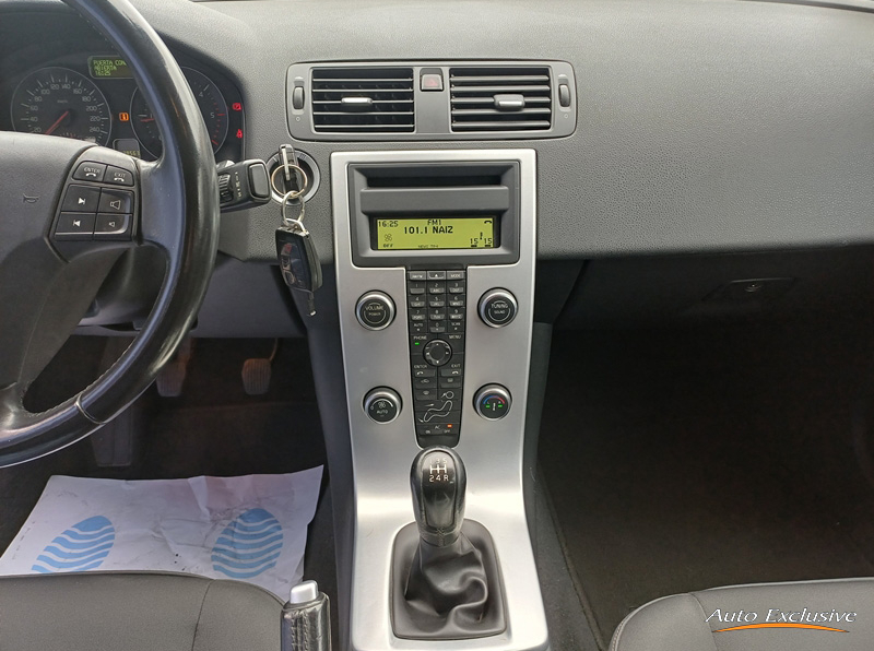 VOLVO S40 1.6 DRIVE SS KINETIC