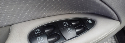 MERCEDES CLASE E 200 ELEGANCE 4P