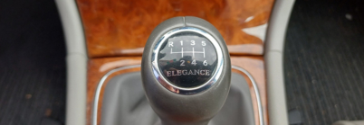 MERCEDES CLASE E 200 ELEGANCE 4P