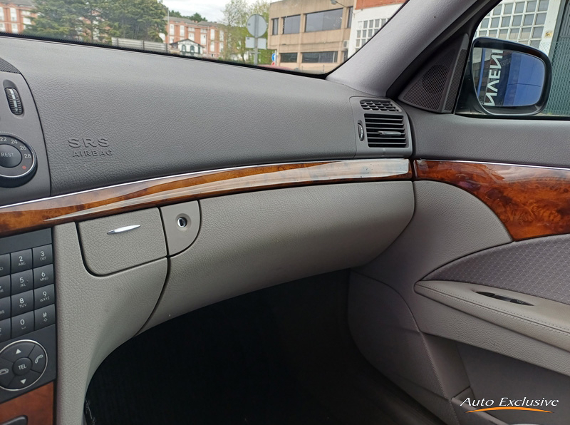 MERCEDES CLASE E 200 ELEGANCE 4P