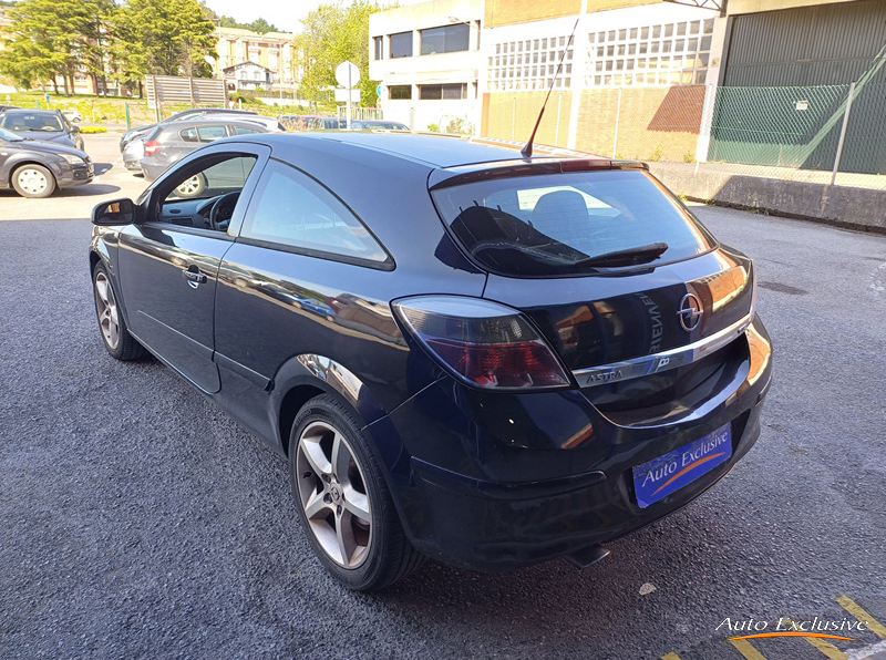 OPEL ASTRA GTC 1.9 CDTI 120 CV 3P