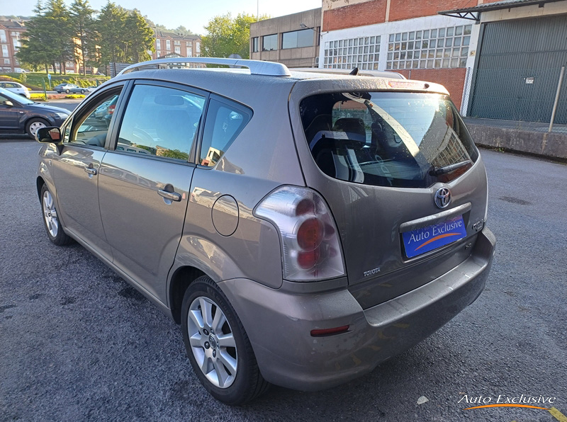 TOYOTA COROLLA VERSO 2.2 D4D 136 CV SOL 7 PLAZAS