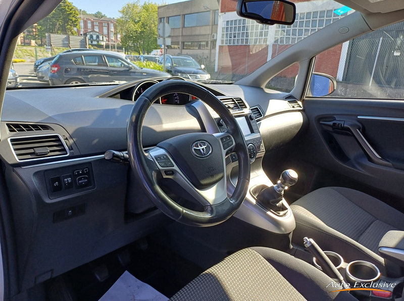 TOYOTA VERSO 115D ADVANCE 5 PLAZAS