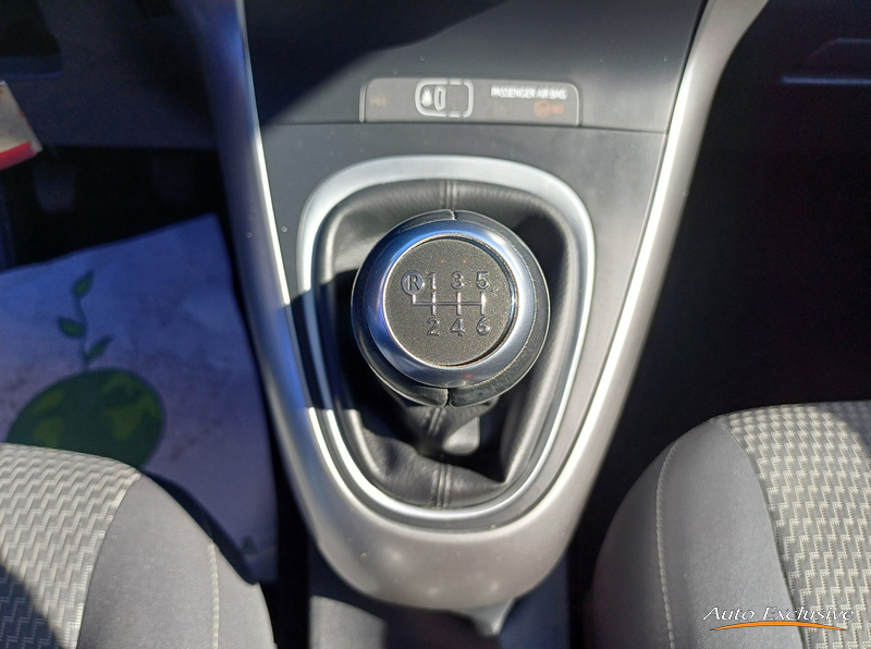 TOYOTA VERSO 115D ADVANCE 5 PLAZAS