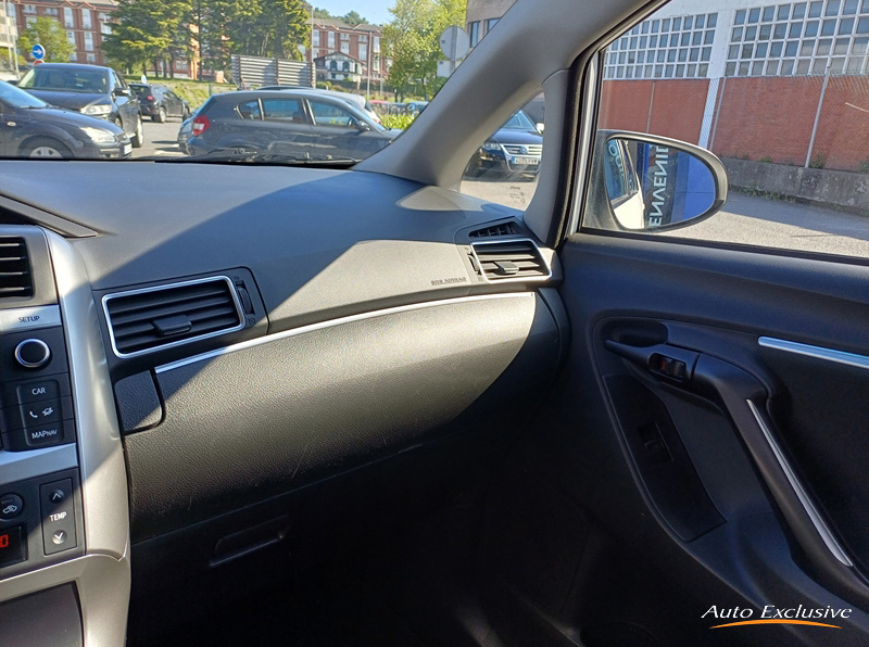 TOYOTA VERSO 115D ADVANCE 5 PLAZAS