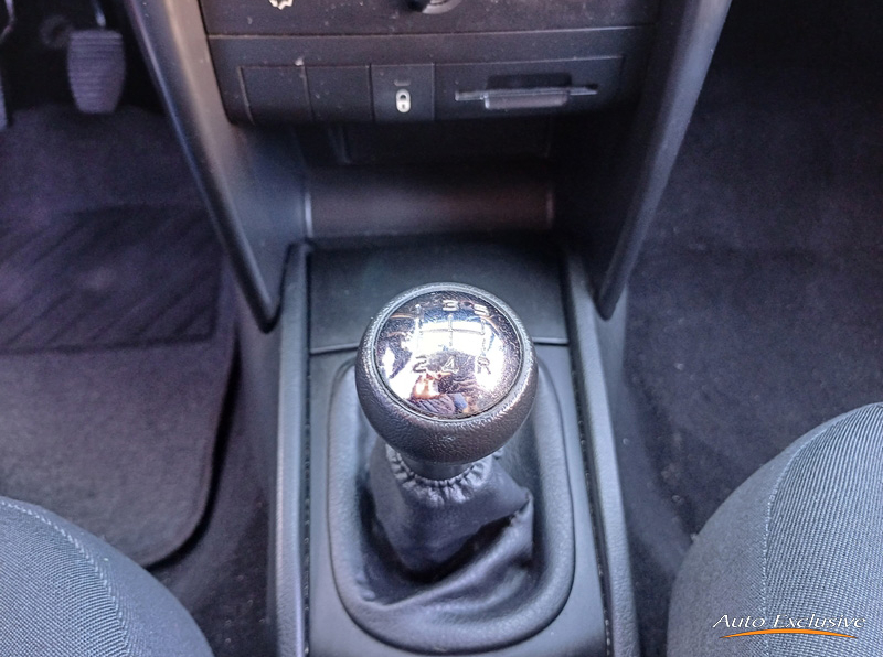 PEUGEOT 207 1.4 HDI URBAN 70 CV 5P
