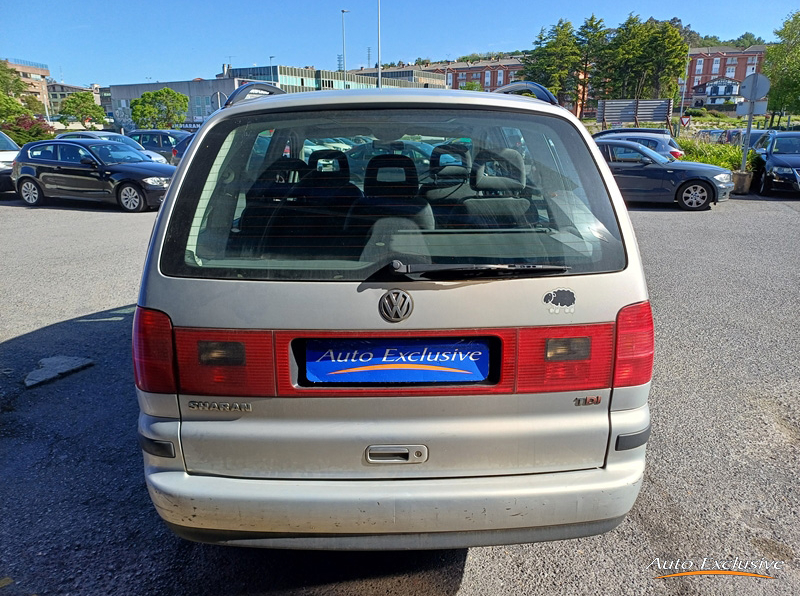 VOLKSWAGEN SHARAN 1.9 TDI COMFORTLINE