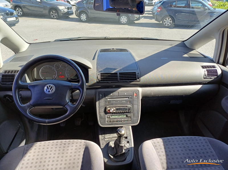 VOLKSWAGEN SHARAN 1.9 TDI COMFORTLINE