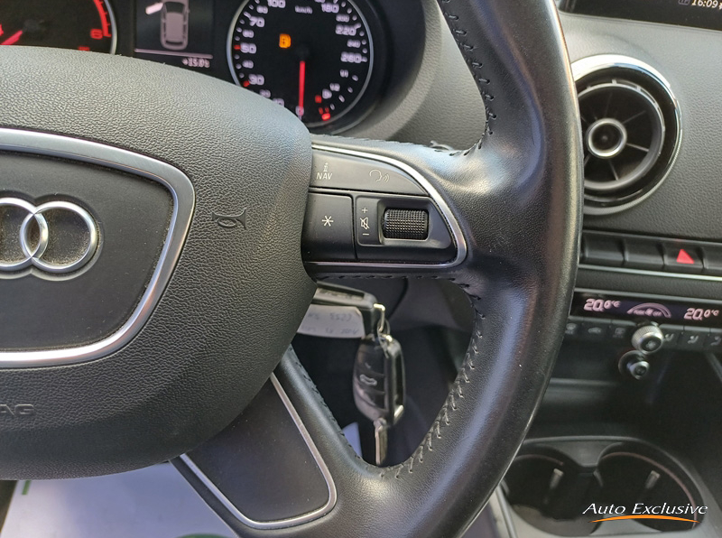 AUDI A3 1.6 TDI ATTRACTION 110 CV 5P