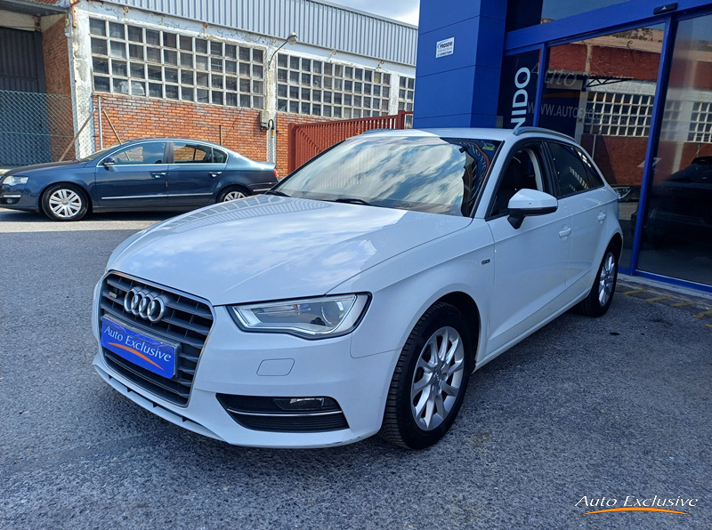 AUDI A3 1.6 TDI CLEAN 110 CV STRONIC ATTRACTION