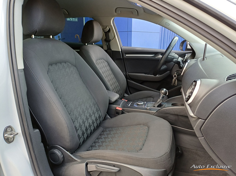 AUDI A3 1.6 TDI CLEAN 110 CV STRONIC ATTRACTION
