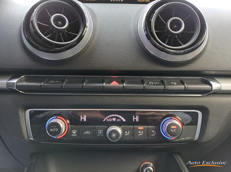 AUDI A3 1.6 TDI CLEAN 110 CV STRONIC ATTRACTION