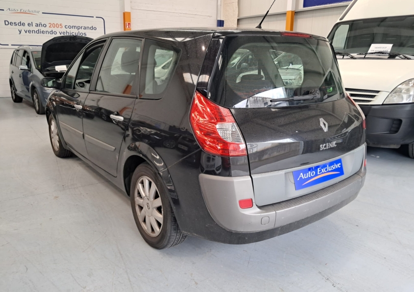 RENAULT GRAND SCéNIC DYNAMIQUE 7 PLAZAS 1.5 DCI 105 CV