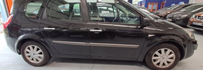 RENAULT GRAND SCéNIC DYNAMIQUE 7 PLAZAS 1.5 DCI 105 CV