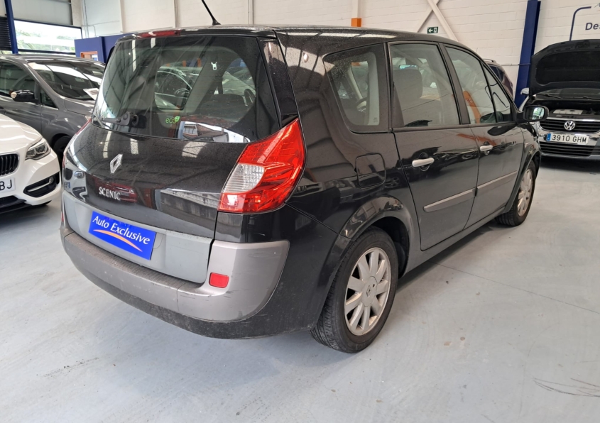 RENAULT GRAND SCéNIC DYNAMIQUE 7 PLAZAS 1.5 DCI 105 CV