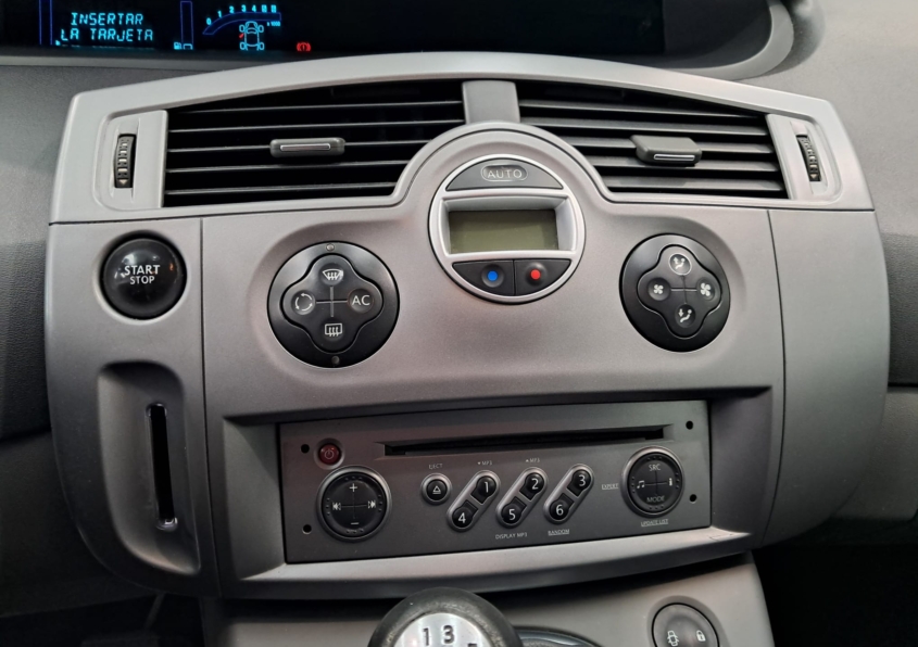 RENAULT GRAND SCéNIC DYNAMIQUE 7 PLAZAS 1.5 DCI 105 CV