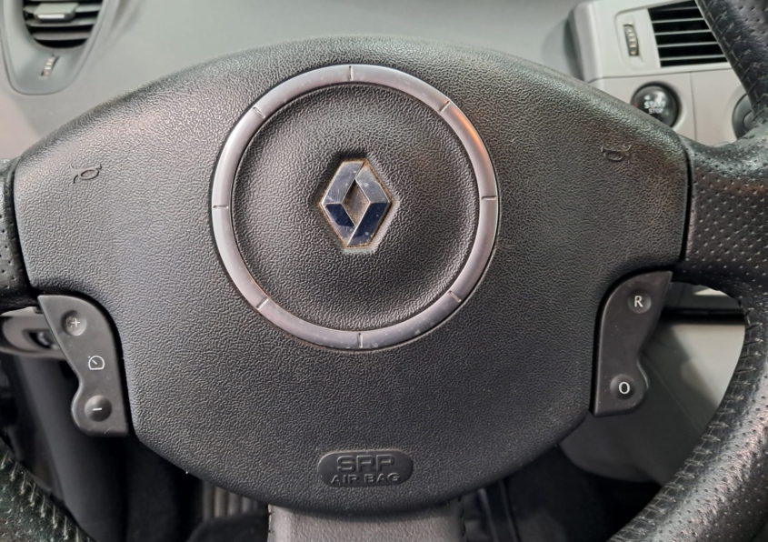 RENAULT GRAND SCéNIC DYNAMIQUE 7 PLAZAS 1.5 DCI 105 CV