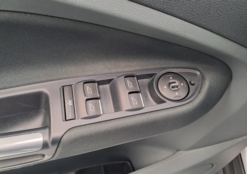 FORD C-MAX 1.6 TDCI 115 CV TITANIUM