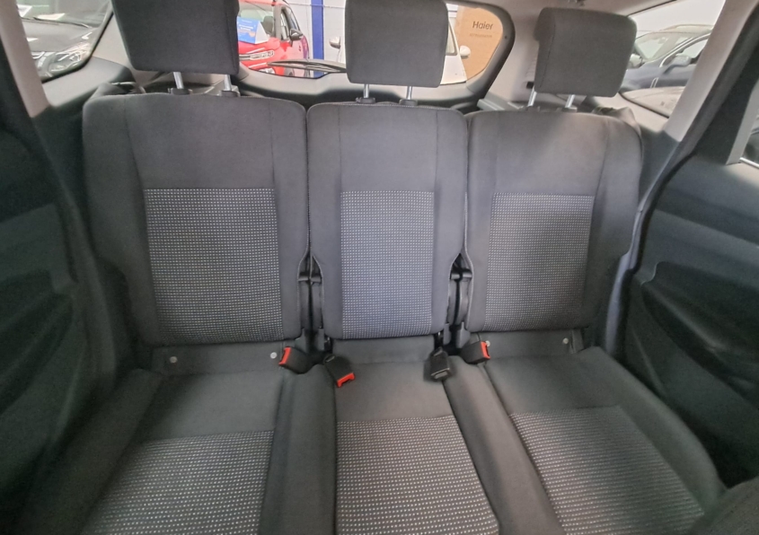 FORD C-MAX 1.6 TDCI 115 CV TITANIUM