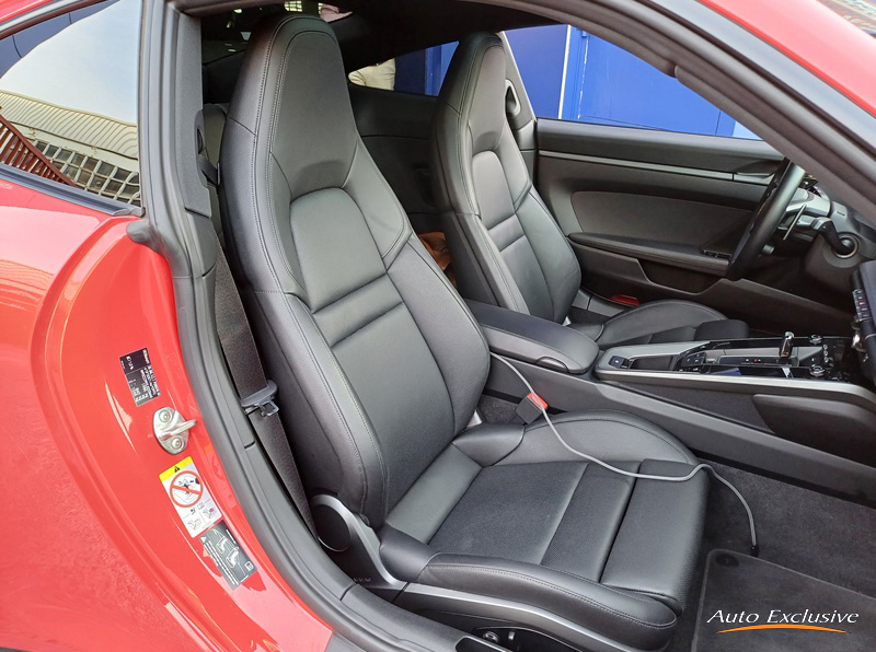 PORSCHE 911 CARRERA S