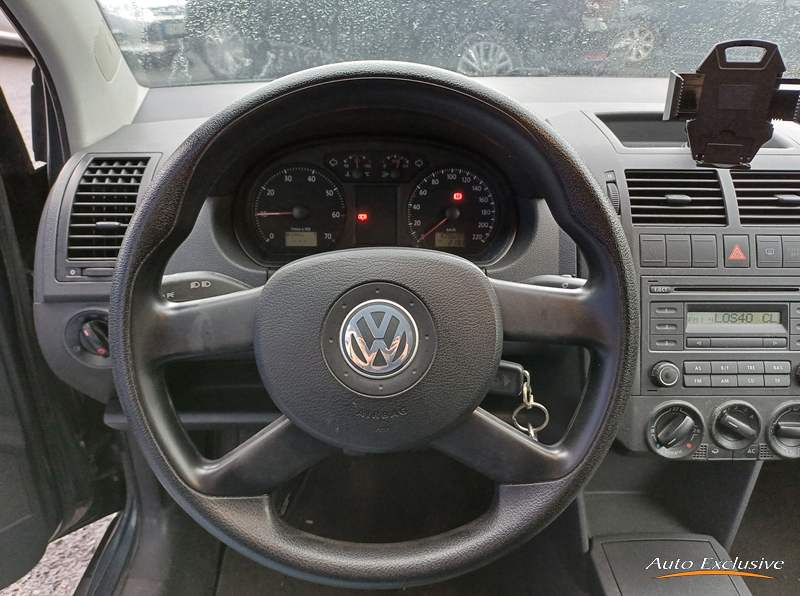 VOLKSWAGEN POLO 1.4 ADVANCE 5P