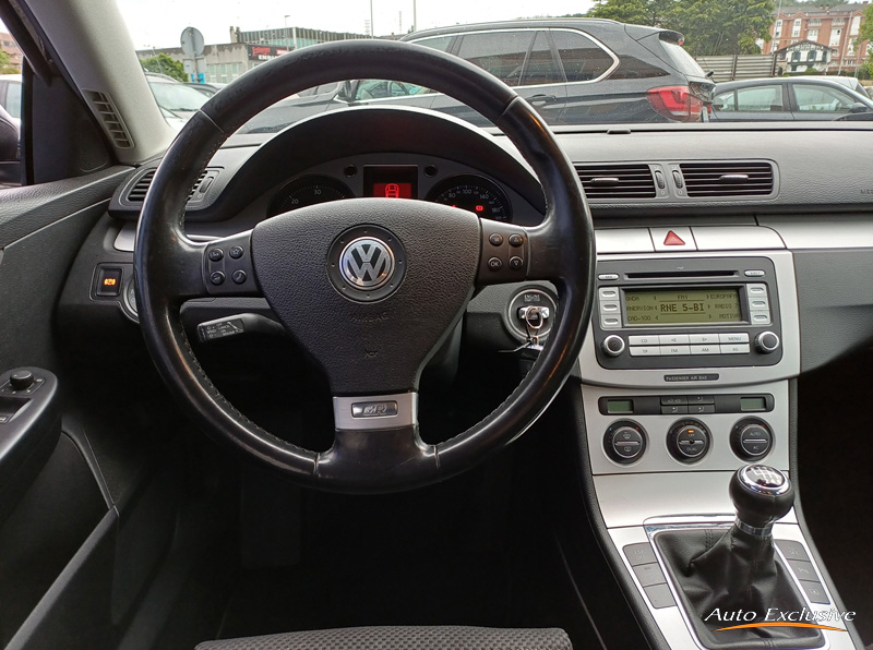 VOLKSWAGEN PASSAT 2.0 TDI 140 CV RLINE